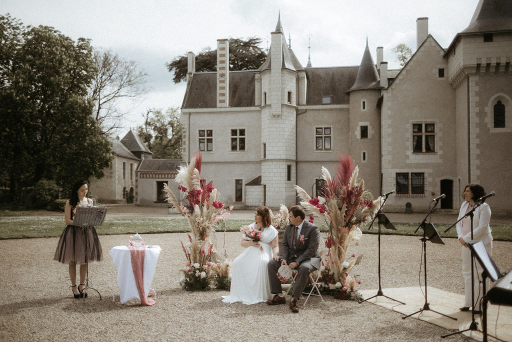 OFFICIANTE-CEREMONIE-LAÏQUE-MARIAGE-CHATEAUROUX-TOURS- ORLEANS-BLOIS-BOURGES-36-37-45-41-18