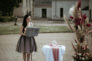 OFFICIANTE-CEREMONIE-LAÏQUE-MARIAGE-INDRE-LOIRE-CHATEAUROUX-TOURS- ORLEANS-BLOIS-BOURGES-36-37-45-41-18