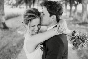 OFFICIANTE-CEREMONIE-LAÏQUE-MARIAGE-INDRE-LOIRE-CHATEAUROUX-TOURS- ORLEANS-BLOIS-BOURGES-36-37-45-41-18