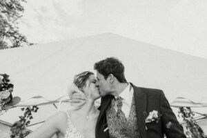 OFFICIANTE-CEREMONIE-LAÏQUE-MARIAGE-INDRE-LOIRE-CHATEAUROUX-TOURS- ORLEANS-BLOIS-BOURGES-36-37-45-41-18