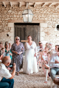 OFFICIANTE-CEREMONIE-LAÏQUE-MARIAGE-INDRE-LOIRE-CHATEAUROUX-TOURS- ORLEANS-BLOIS-BOURGES-36-37-45-41-18