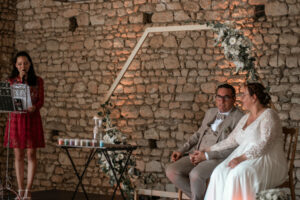 OFFICIANTE-CEREMONIE-LAÏQUE-MARIAGE-INDRE-LOIRE-CHATEAUROUX-TOURS- ORLEANS-BLOIS-BOURGES-36-37-45-41-18