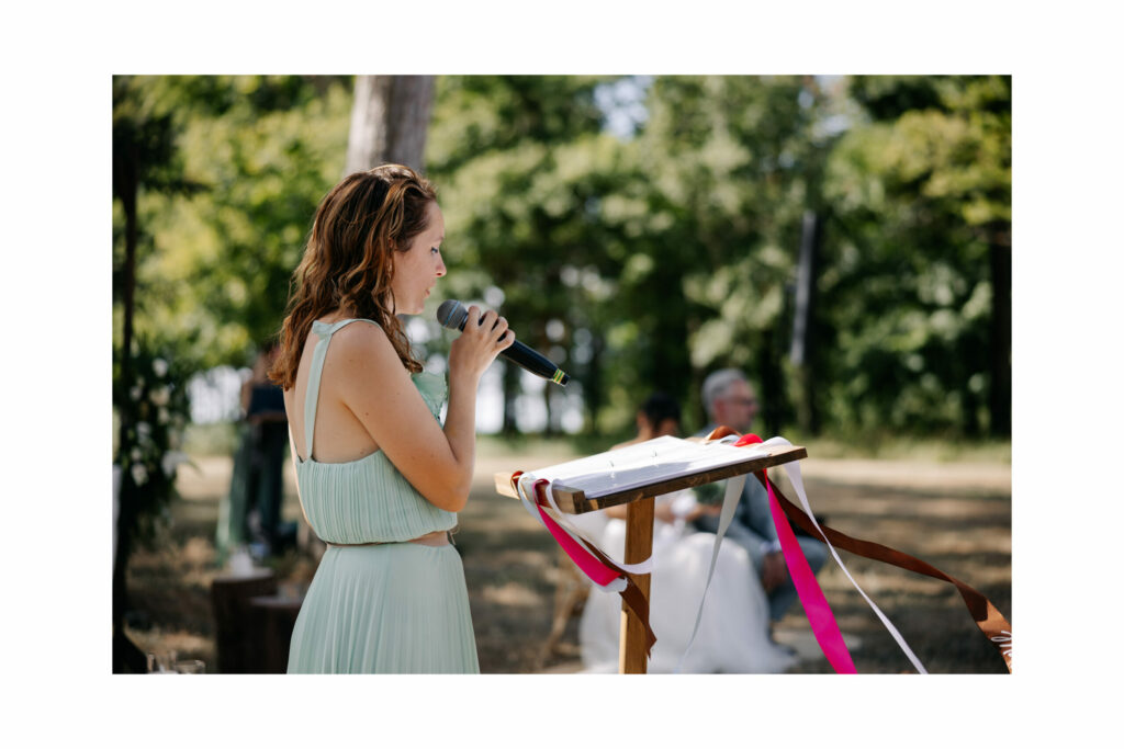 OFFICIANTE-CEREMONIE-LAÏQUE-MARIAGE-INDRE-LOIRE-CHATEAUROUX-TOURS- ORLEANS-BLOIS-BOURGES-36-37-45-41-18