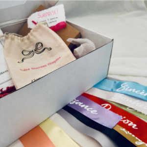 OFFICIANTE-CEREMONIE-LAÏQUE-MARIAGE-INDRE-LOIRE-CHATEAUROUX-TOURS- ORLEANS-BLOIS-BOURGES-36-37-45-41-18-box-rituel-rubans